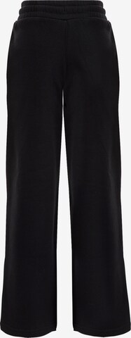 WE Fashion Regular Trousers in Black