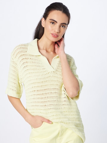 WEEKDAY Sweater 'Cindy' in Green: front