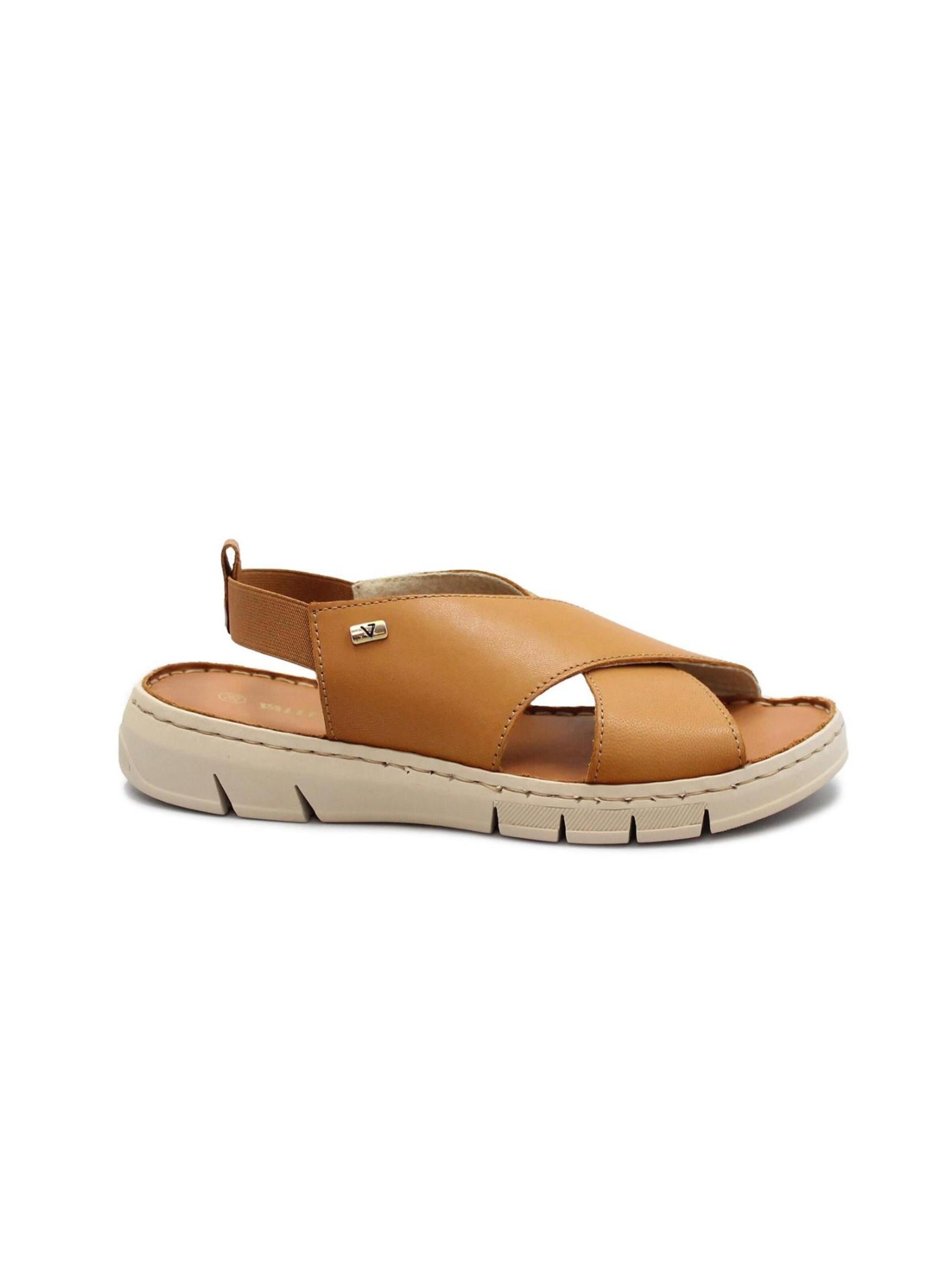 Valleverde Sandals in Brown: front