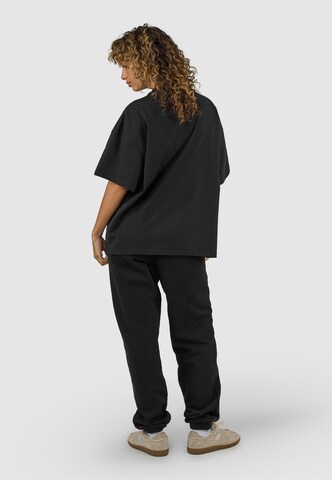 juoda Pegador Marškinėliai 'Bracy'