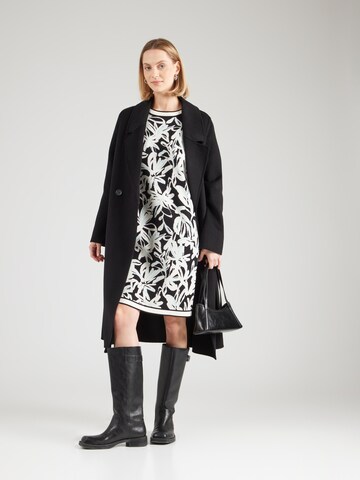 juoda s.Oliver BLACK LABEL Megzta suknelė