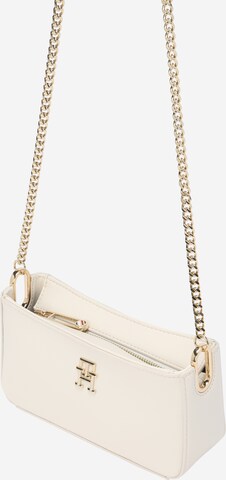 TOMMY HILFIGER - Bolso de hombro en blanco: frente