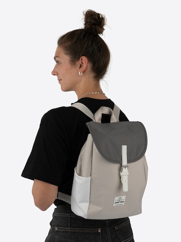 Johnny Urban Backpack 'Romy' in Grey: front