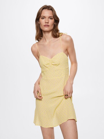 Robe d’été 'Amelia' MANGO en jaune