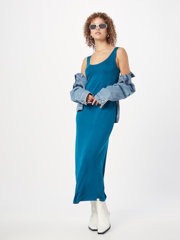 PIECES Obleka 'KALLI' | modra barva
