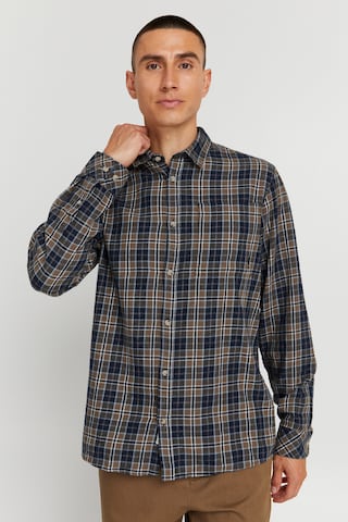 !Solid Regular fit Button Up Shirt 'Court' in Brown: front