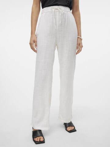 VERO MODA Regular Pants 'LINE' in White: front