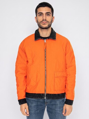 EDWIN Between-Season Jacket in Black