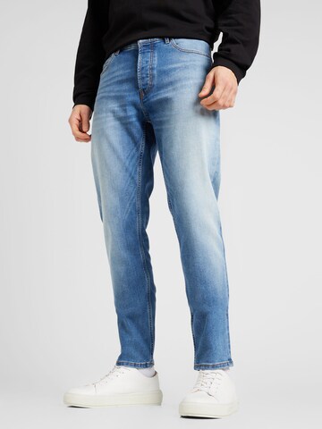 Regular Jeans de la HUGO pe albastru: față