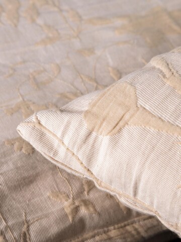ESSENZA Pillow 'Maribel' in Brown