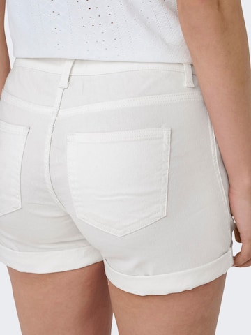 JDY - regular Vaquero 'JDYMoon' en blanco