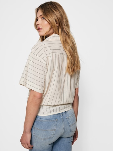 MEXX - Blusa em branco