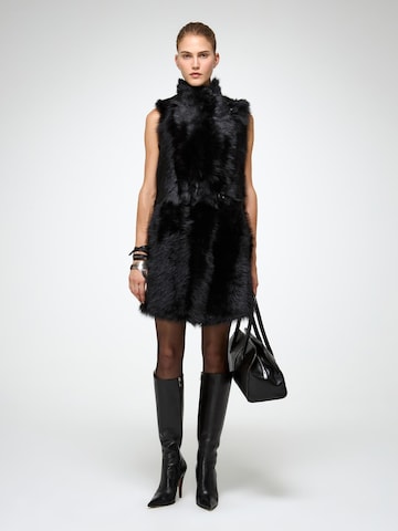 V S P Vest 'Siena' in Black