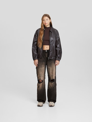 Bershka Loosefit Jeans in Schwarz