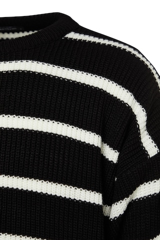 Pullover di Trendyol in nero