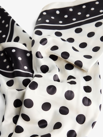 Bershka Ruta | črna barva