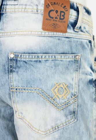 CIPO & BAXX Regular Jeans in Blue