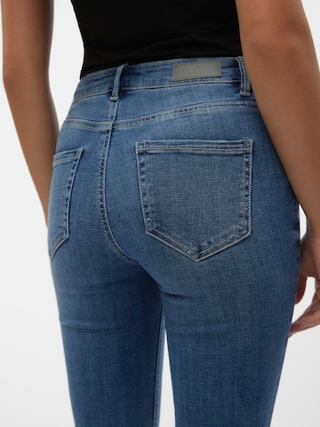 VERO MODA Bootcut Jeans 'Flash' in Blauw