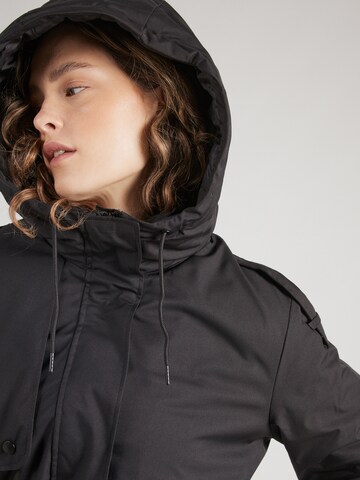 Manteau mi-saison 'VMCJane' Vero Moda Curve en noir
