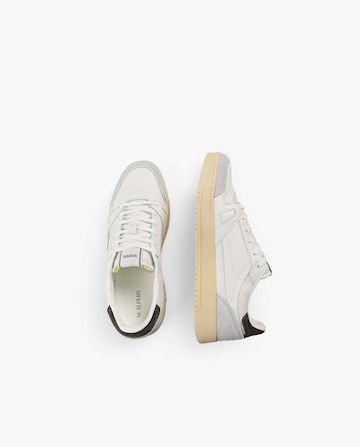 Sneaker bassa 'Tenismiles' di Scalpers in bianco