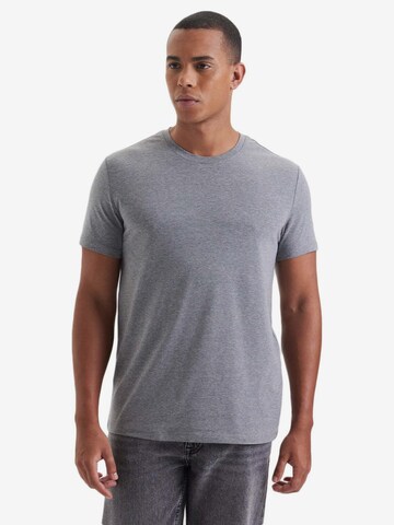 WESTMARK LONDON Shirt 'MERLIN' in Grey: front