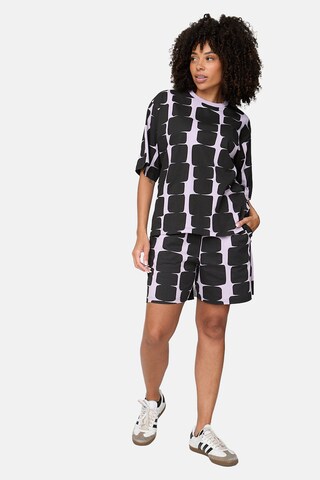 Turtledove London T-Shirt 'Elsie' in Lila