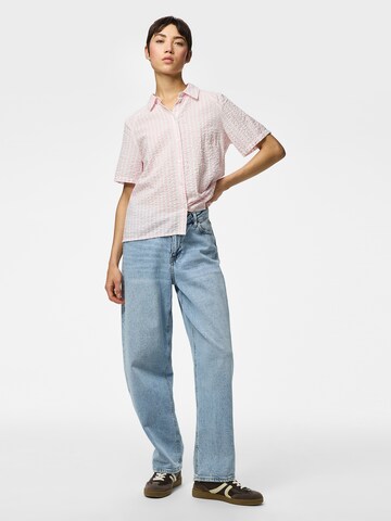 Chemisier 'PCSTINNA' PIECES en rose