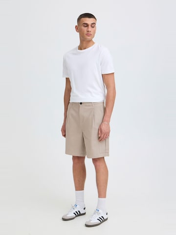 !Solid Regular Cargo Pants ' SDAlann ' in Beige: front