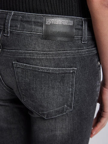 Goldgarn Regular Jeans in Zwart