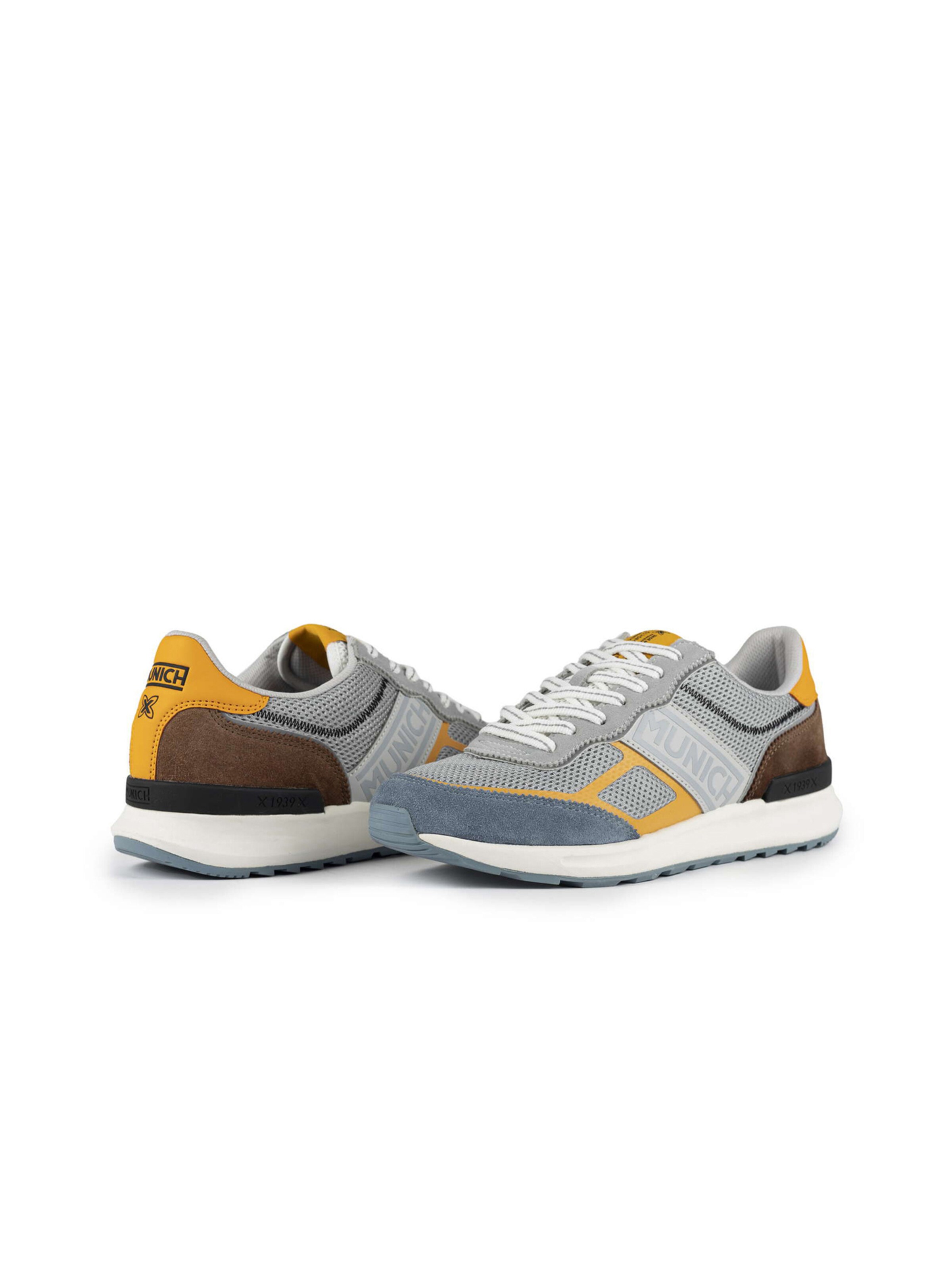 MUNICH Sneaker low 'Corsa' i grå