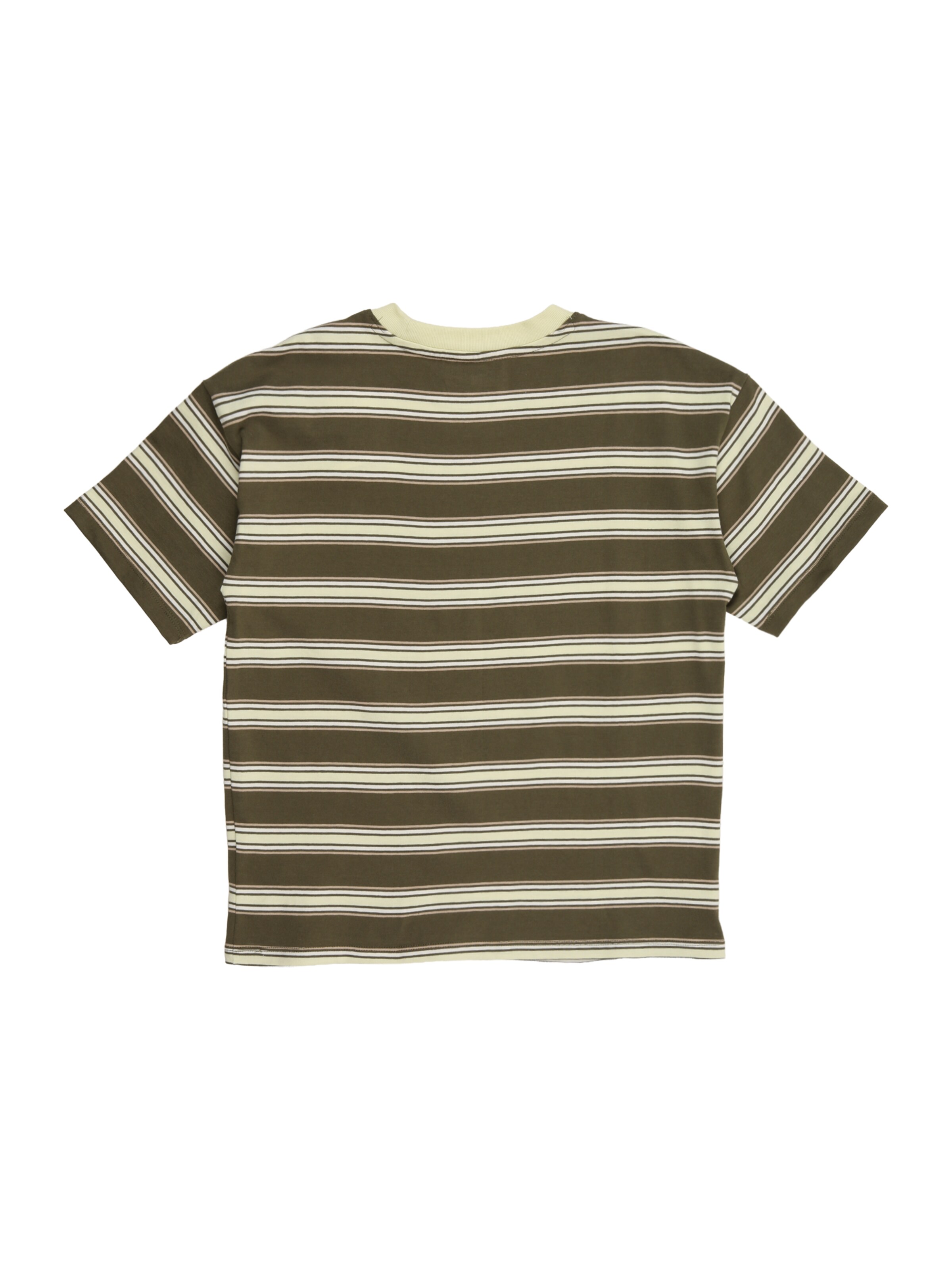 Tricou de la GAP pe verde