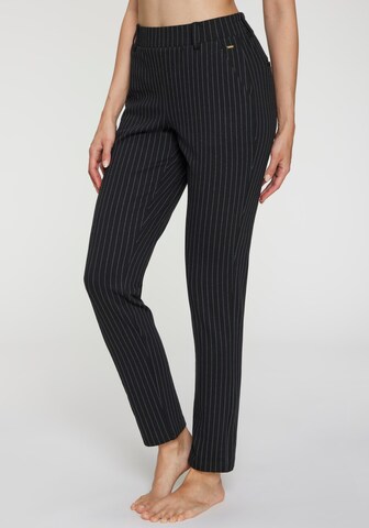 Regular Pantaloni de la LASCANA pe negru: față