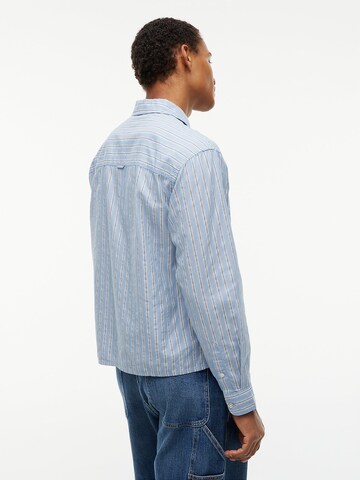 Tommy Jeans Regular fit Button Up Shirt 'Dobby' in Blue