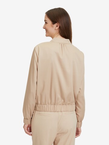 Betty & Co Between-Season Jacket in Beige