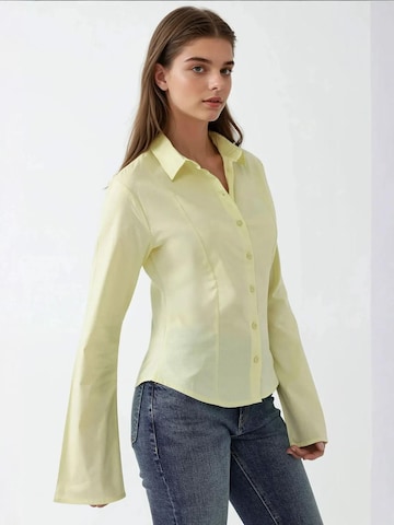 Camicia da donna di Hiccup in giallo