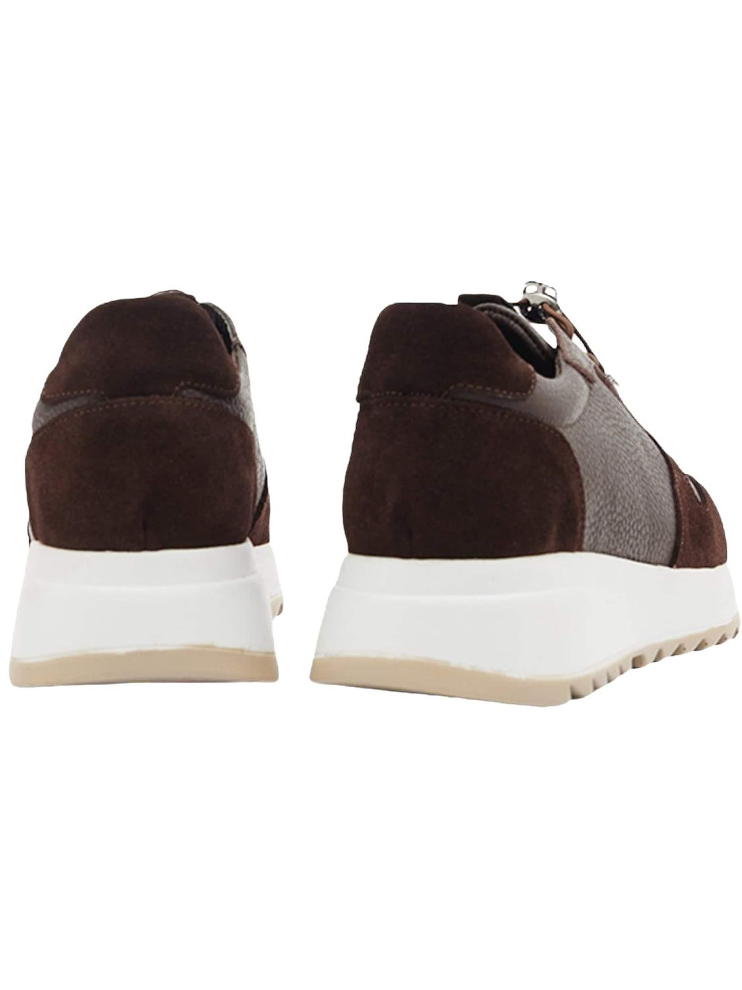 Desa Sneaker low‌‌‌‌‌‌‌‌‌‌ in Braun