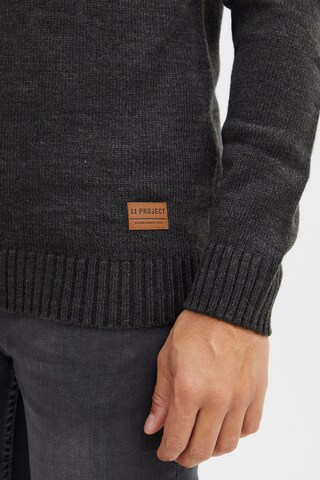 11 Project - Cárdigan en gris