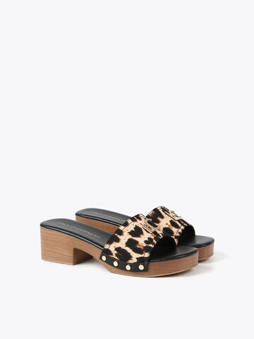 Lola Casademunt Pantolette in Schwarz