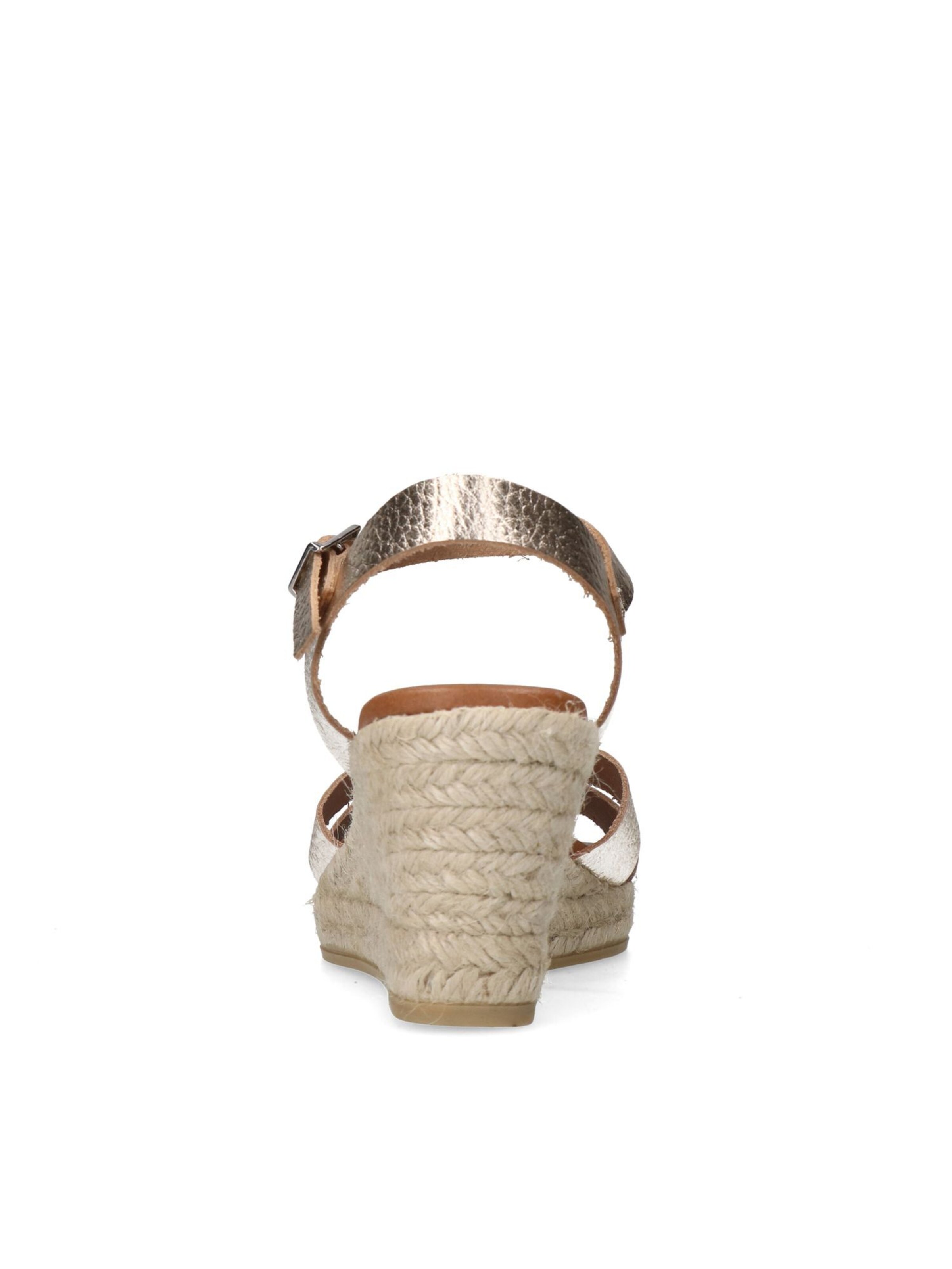 MANFIELD Sandals in Gold