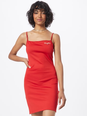 Tommy Jeans Jurk in Rood: voorkant