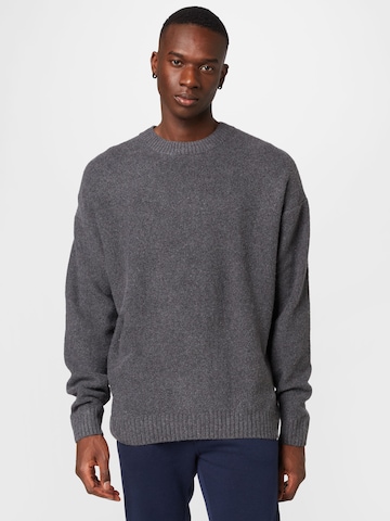 Hailys Men Sweater 'Carson' in Grey: front