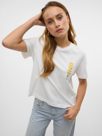 VERO MODA - Camiseta 'VMBerta Mette' en blanco