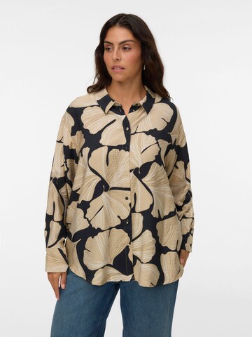 Vero Moda Curve Bluse i sort: forside