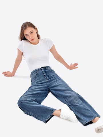 Imily Bela Baggy Jeans in Blau