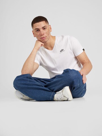 ALPHA INDUSTRIES Shirt in White