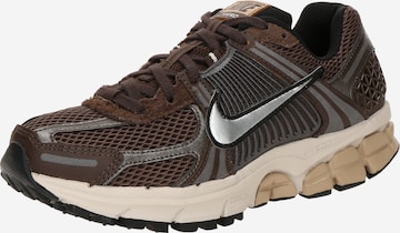 ruda Nike Sportswear Sportbačiai be auliuko 'ZOOM VOMERO 5': priekis