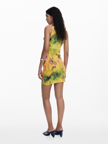Desigual - Vestido en amarillo