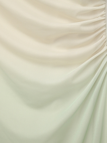 Robe Pull&Bear en vert