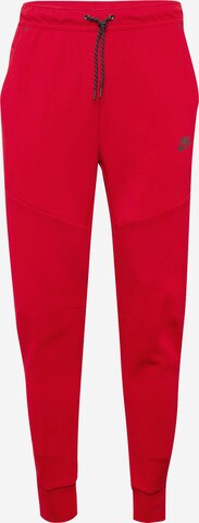 Nike Sportswear Kalhoty – červená: přední strana