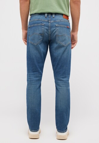 MUSTANG Tapered Jeans in Blau